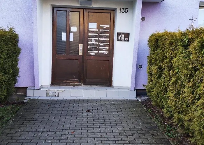 Pro 4 Osoby, Habartov Apartment