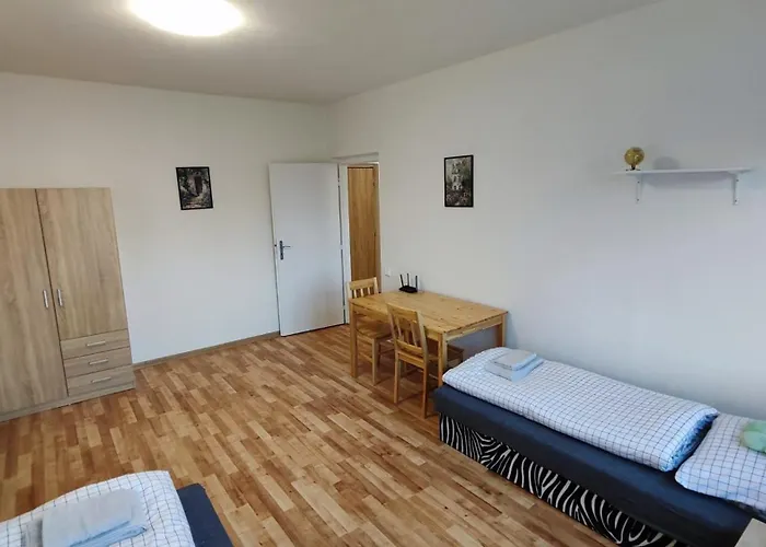 Pro 4 Osoby, Habartov Sokolov